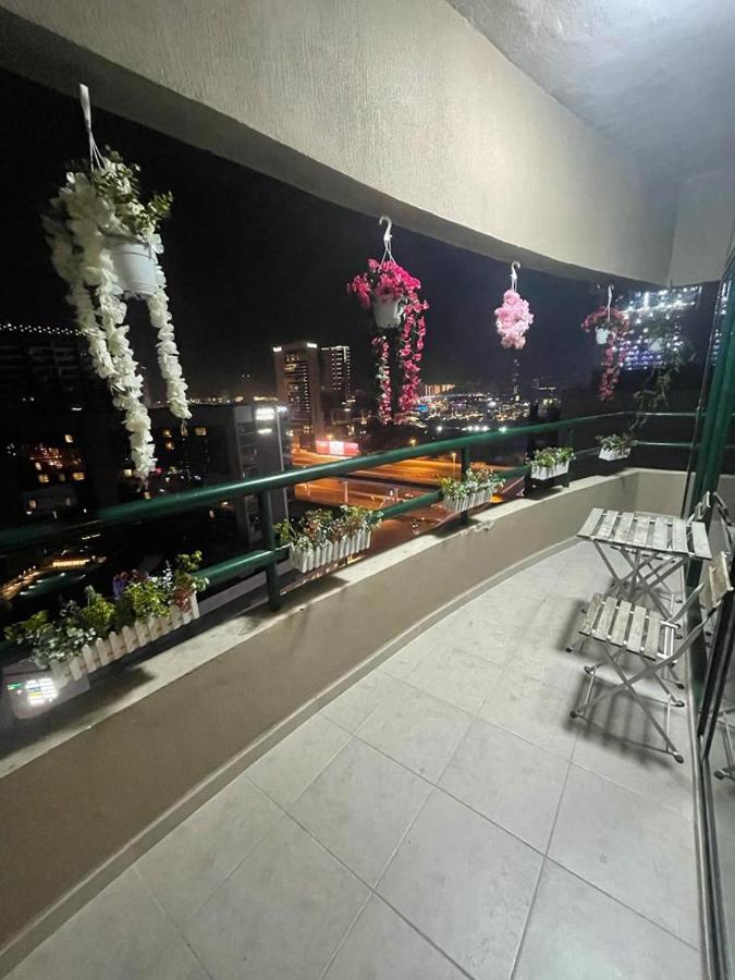 Dxb Backpackers Executive Albergue Dubái Exterior foto